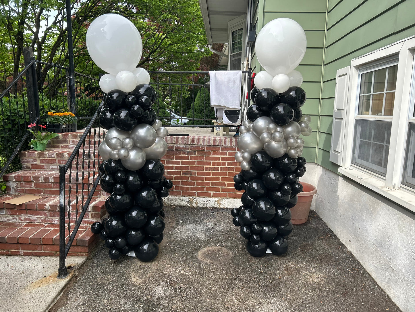 Balloon columns